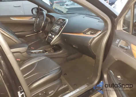 2019 Lincoln Mkc Reserve from USA, damaged, VIN 5LMCJ3D93KUL35861